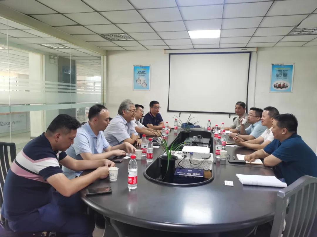 玉柴集團來訪無錫鑄造廠 玉柴集團來訪無錫鑄造廠